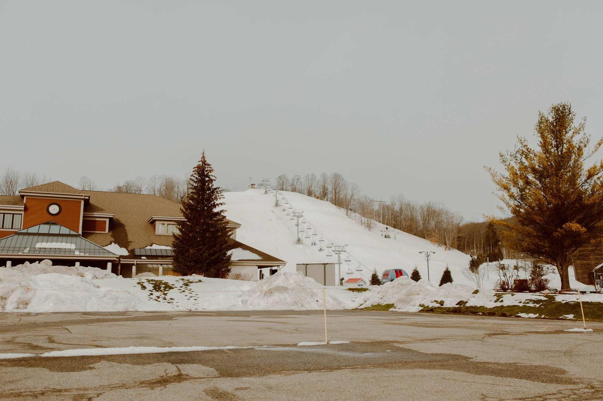 Crystal Mountain Cabin-Shuttle Pass Included! Thompsonville 外观 照片
